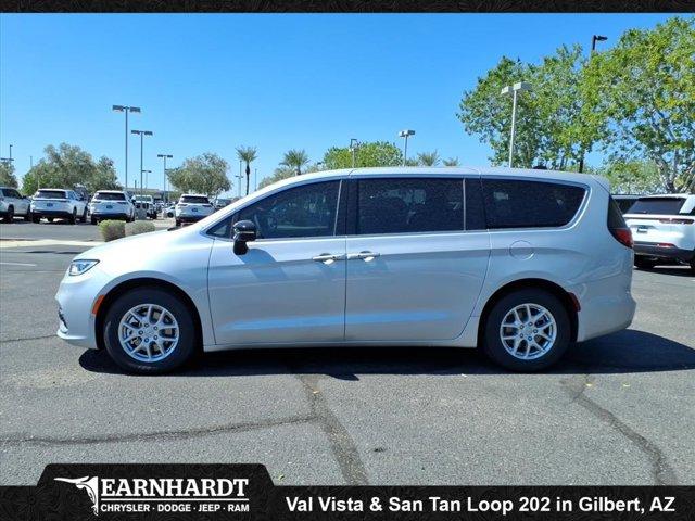 new 2026 Chrysler Pacifica car, priced at $39,414