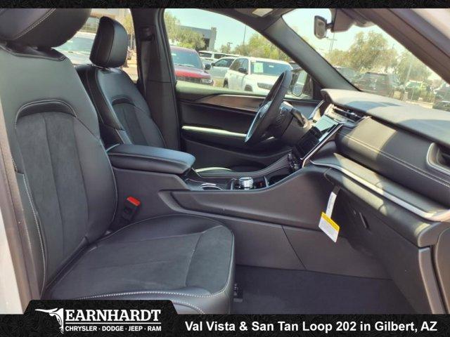 new 2025 Jeep Grand Cherokee car, priced at $36,311