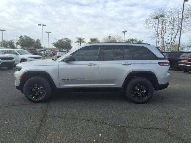 new 2025 Jeep Grand Cherokee car, priced at $39,078