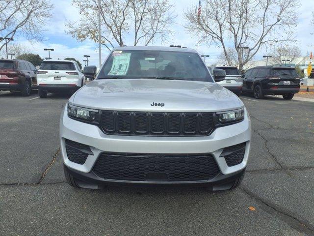 new 2025 Jeep Grand Cherokee car, priced at $39,078