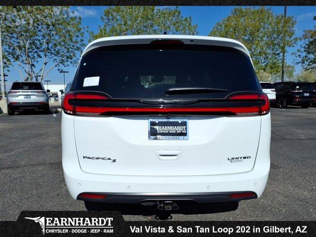 new 2026 Chrysler Pacifica car, priced at $45,499