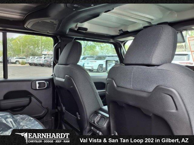 new 2025 Jeep Gladiator car, priced at $47,966