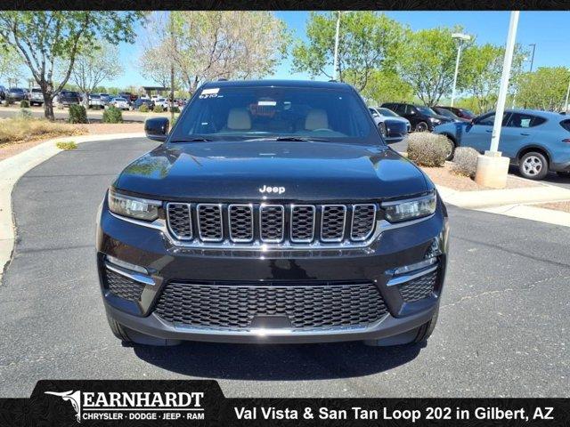 new 2025 Jeep Grand Cherokee car, priced at $40,932