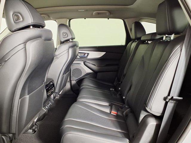 used 2023 Acura MDX car, priced at $40,995