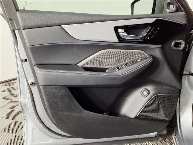 used 2023 Acura MDX car, priced at $40,995