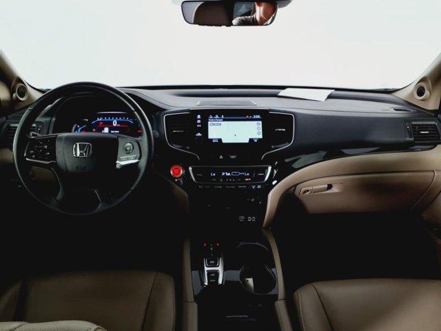used 2022 Honda Pilot car, priced at $37,535