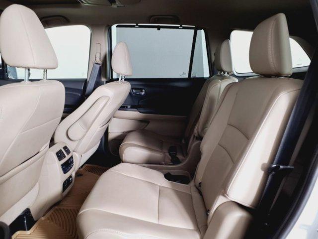 used 2022 Honda Pilot car, priced at $37,535