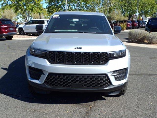 new 2025 Jeep Grand Cherokee car, priced at $40,478