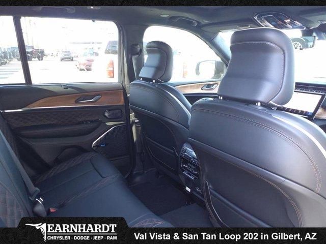 new 2025 Jeep Grand Cherokee car, priced at $64,367