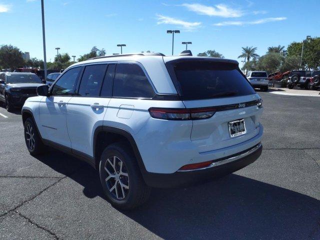 new 2025 Jeep Grand Cherokee car, priced at $40,655