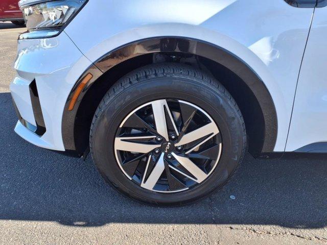 used 2022 Kia Sorento car, priced at $26,956