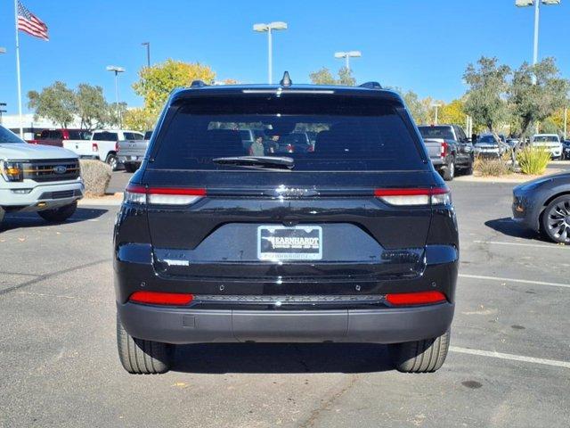 new 2025 Jeep Grand Cherokee car, priced at $47,863