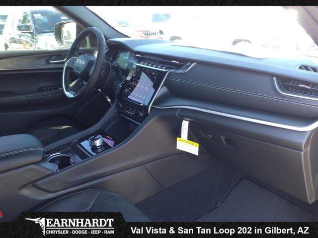 new 2025 Jeep Grand Cherokee car, priced at $35,363