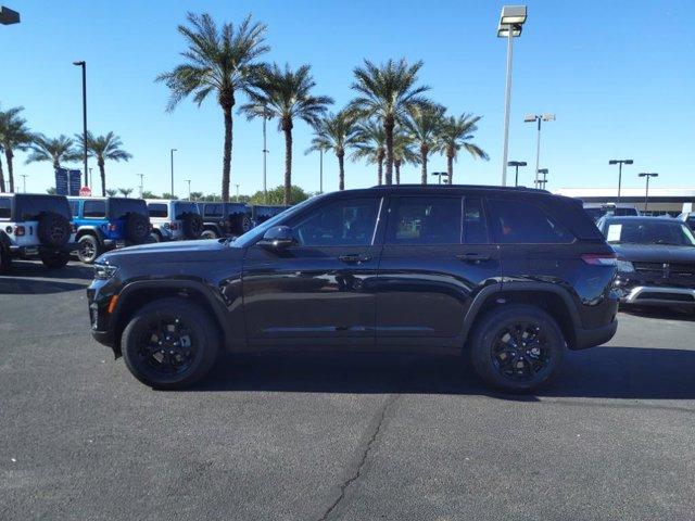 new 2025 Jeep Grand Cherokee car, priced at $42,438