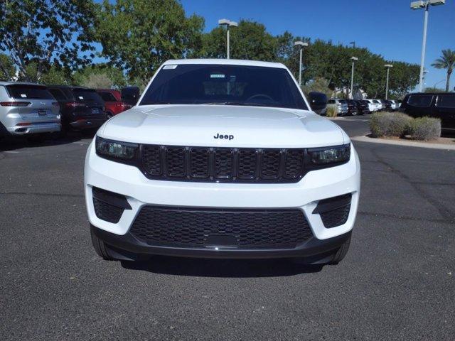 new 2025 Jeep Grand Cherokee car, priced at $39,546