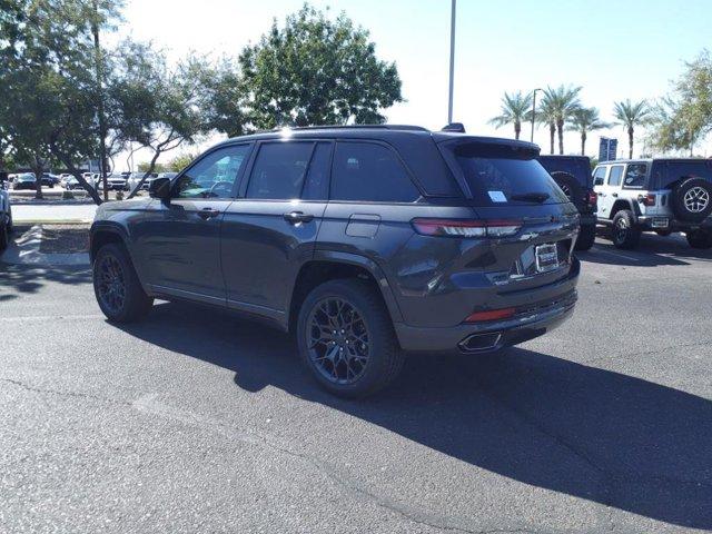 new 2025 Jeep Grand Cherokee car, priced at $64,882