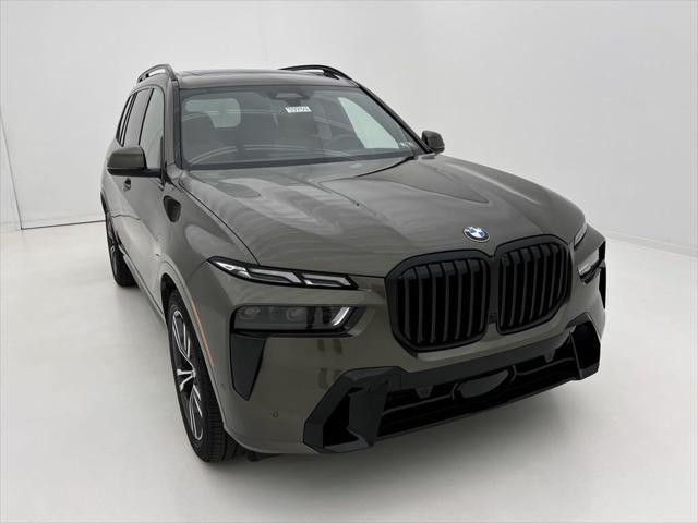 new 2025 BMW X7 car, priced at $97,725