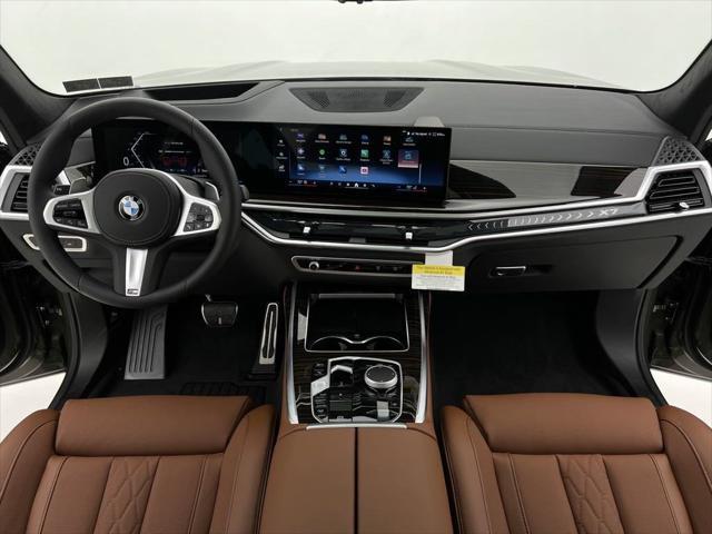 new 2025 BMW X7 car, priced at $97,725