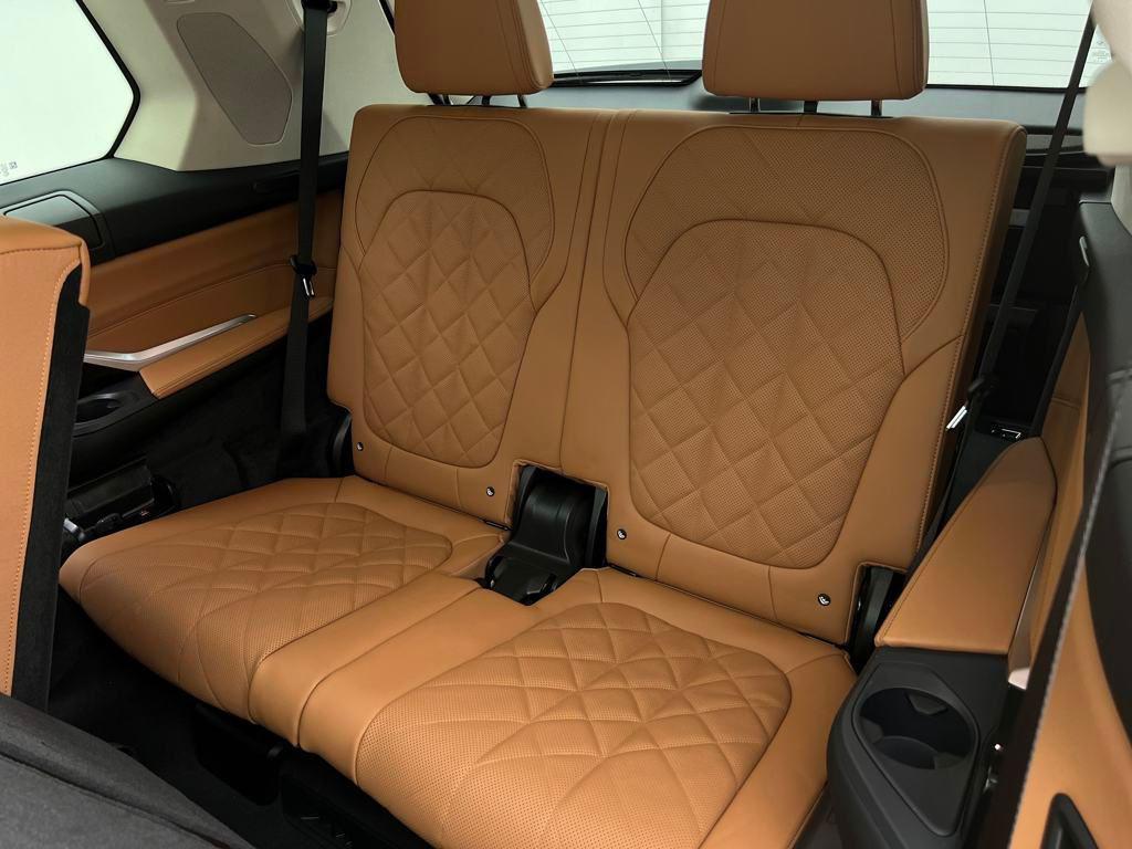 new 2026 BMW X7 car, priced at $94,730