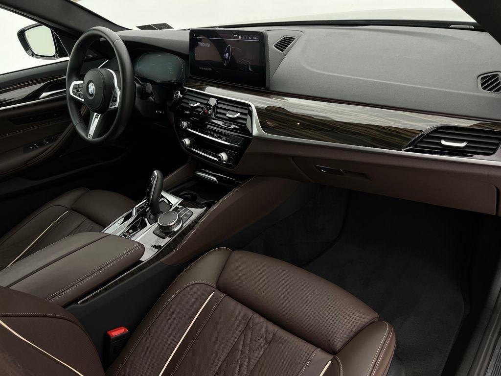 used 2022 BMW 540 car, priced at $50,989