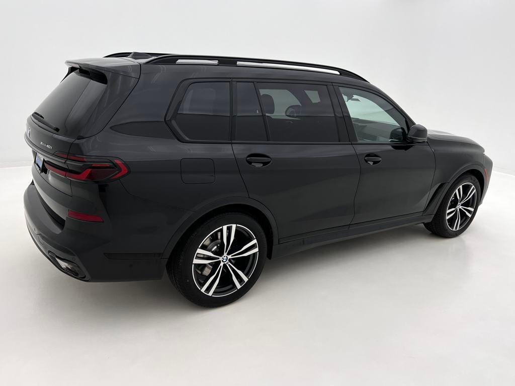 new 2026 BMW X7 car, priced at $100,930