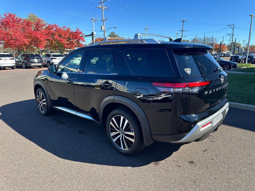 used 2024 Nissan Pathfinder car, priced at $39,989