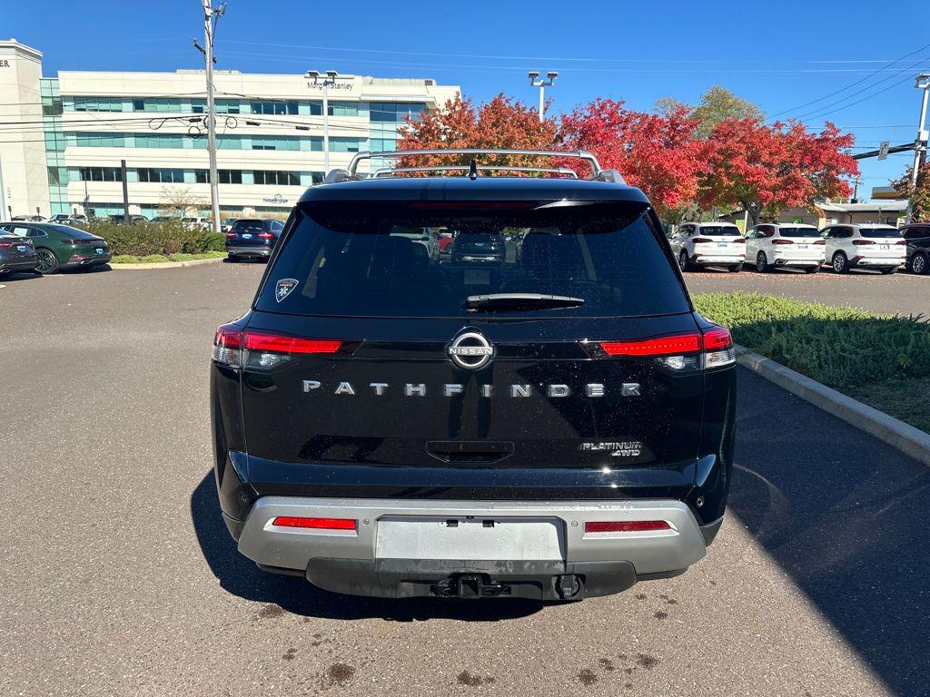 used 2024 Nissan Pathfinder car, priced at $39,989