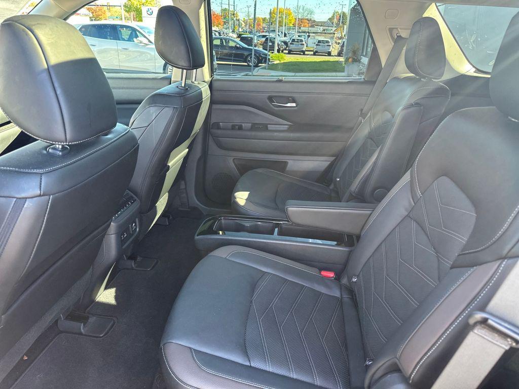 used 2024 Nissan Pathfinder car, priced at $39,989