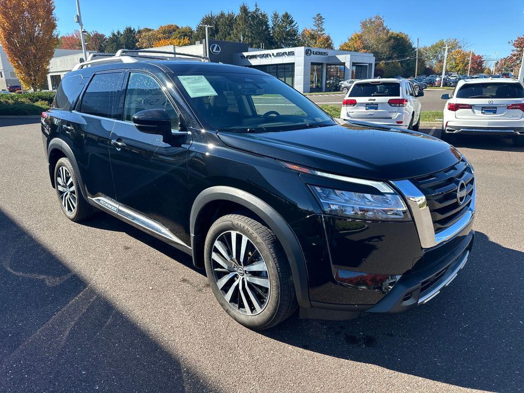 used 2024 Nissan Pathfinder car, priced at $39,989