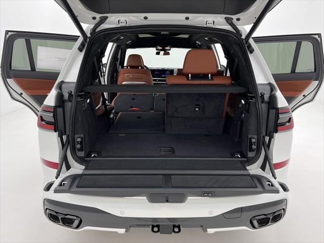 new 2025 BMW X7 car, priced at $122,875