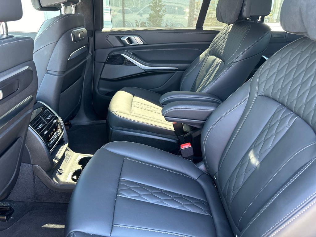 used 2024 BMW X7 car, priced at $67,989