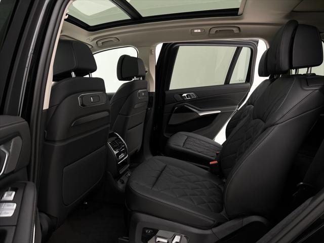 new 2025 BMW X7 car, priced at $91,960