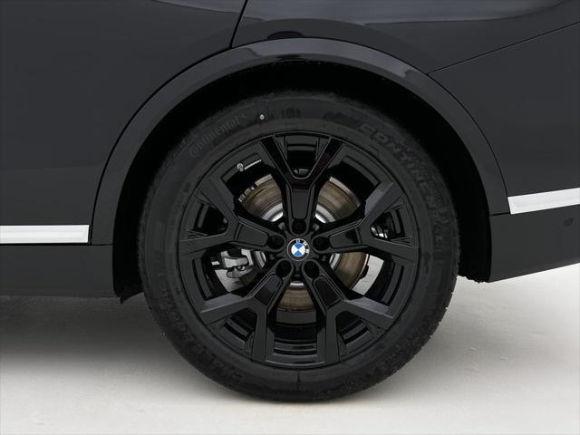new 2025 BMW X7 car, priced at $91,960