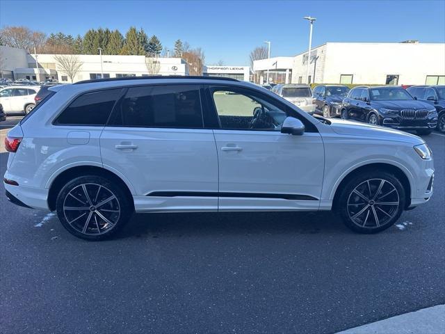 used 2023 Audi Q7 car, priced at $46,989