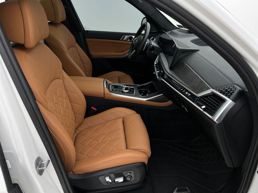 used 2023 BMW X7 car, priced at $76,989