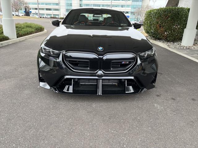 new 2025 BMW M5 car, priced at $133,675