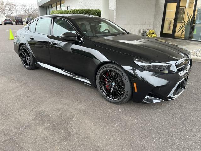 new 2025 BMW M5 car, priced at $133,675