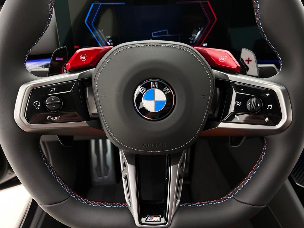 new 2025 BMW M5 car, priced at $133,675