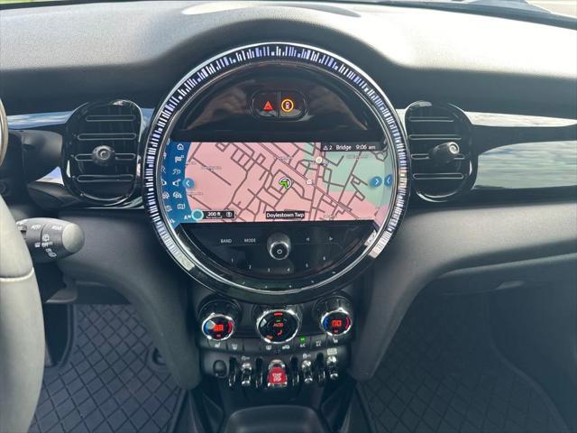 used 2022 MINI Hardtop car, priced at $31,989