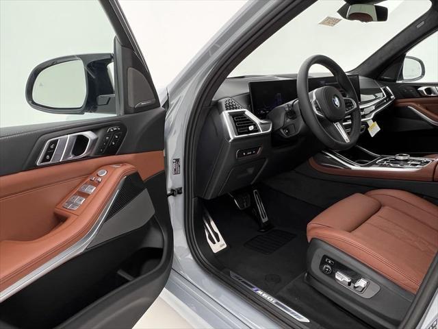 new 2025 BMW X7 car, priced at $120,375