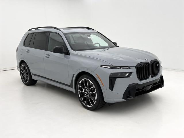 new 2025 BMW X7 car, priced at $120,375