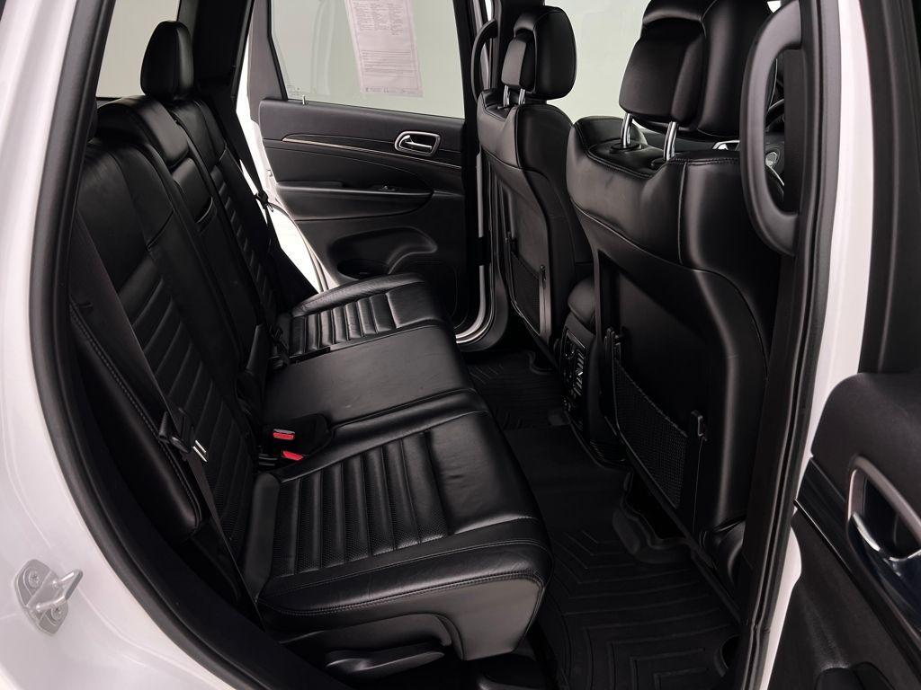 used 2020 Jeep Grand Cherokee car, priced at $24,989