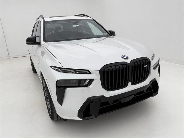 new 2025 BMW X7 car, priced at $118,755