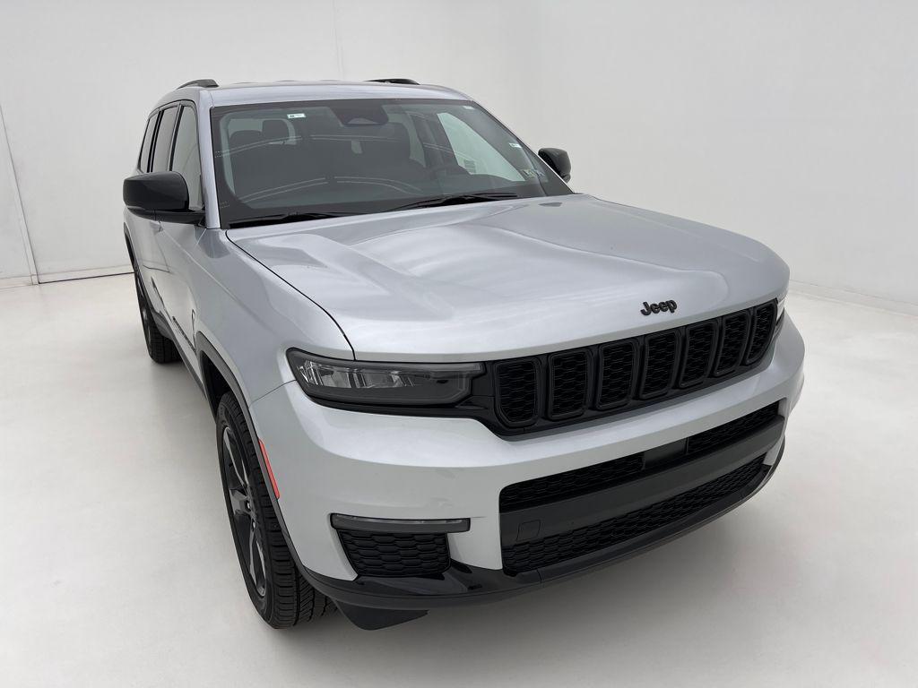 used 2023 Jeep Grand Cherokee L car, priced at $31,989
