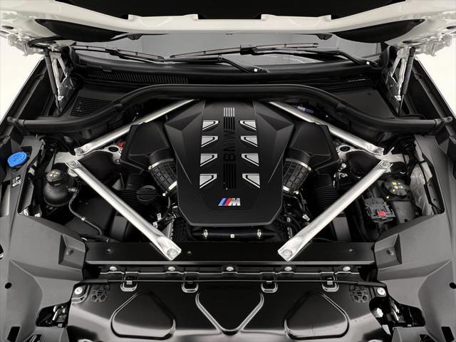 new 2025 BMW X7 car, priced at $116,200