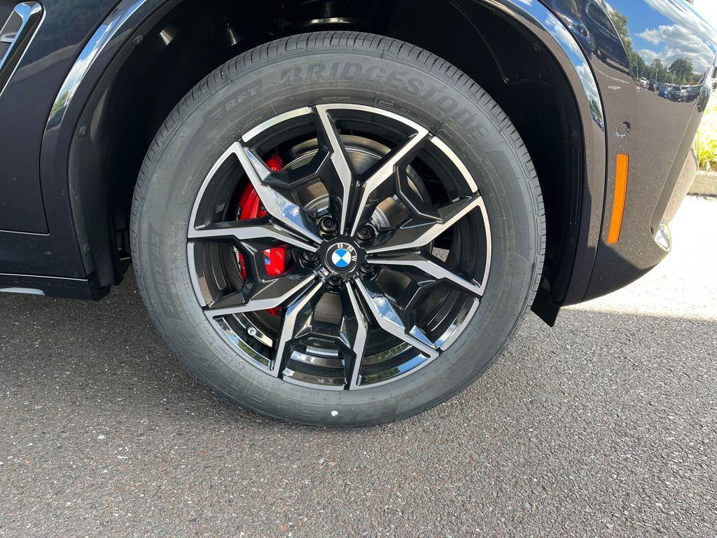new 2025 BMW X4 car, priced at $66,715