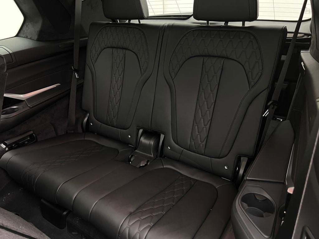 new 2026 BMW X7 car, priced at $120,165