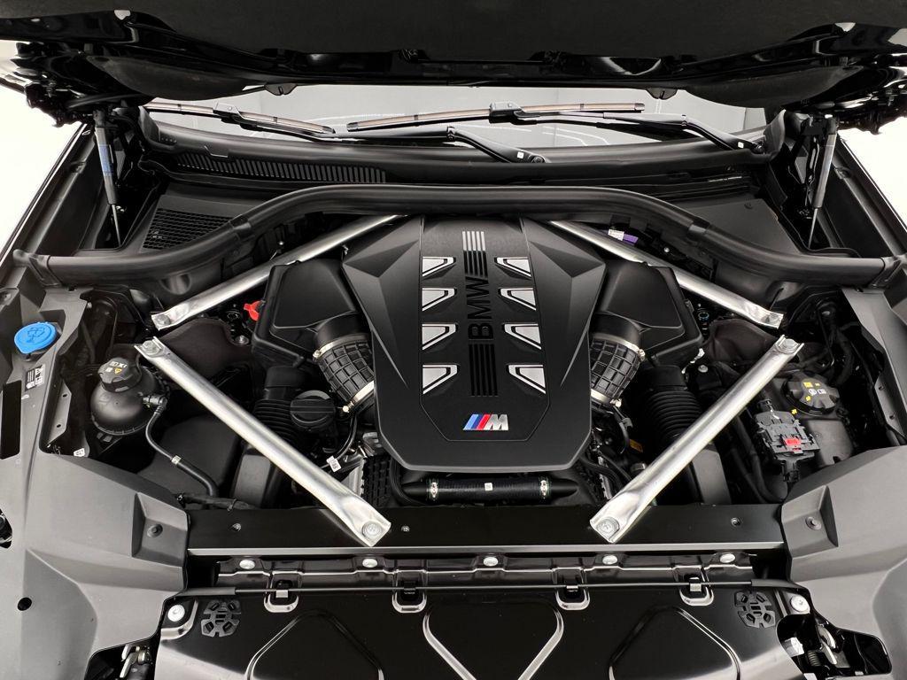 new 2026 BMW X7 car, priced at $120,165