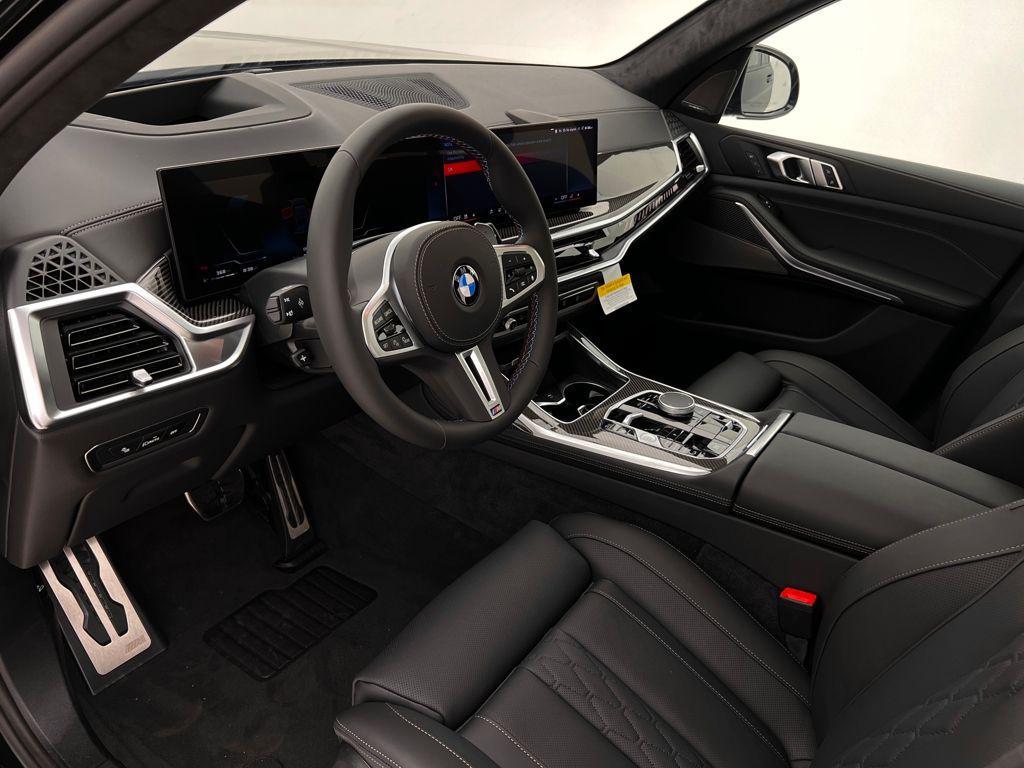new 2026 BMW X7 car, priced at $120,165