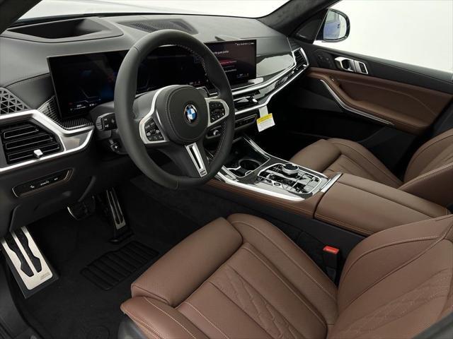 new 2025 BMW X7 car, priced at $120,625